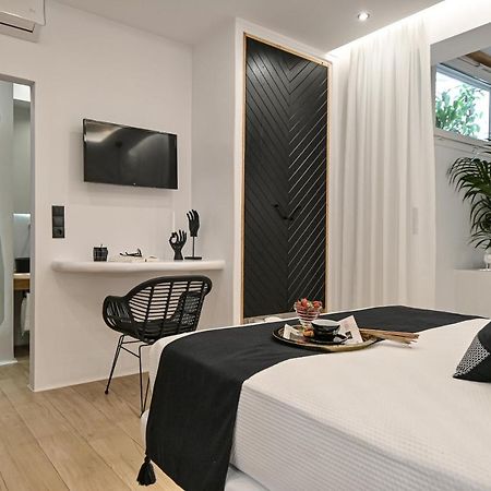 Mythos Luxury Suite Naxos City Екстер'єр фото